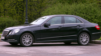 Midsize Luxury Sedan Car Rental BMW 5-Series, Mercedes Benz E-Class or similar